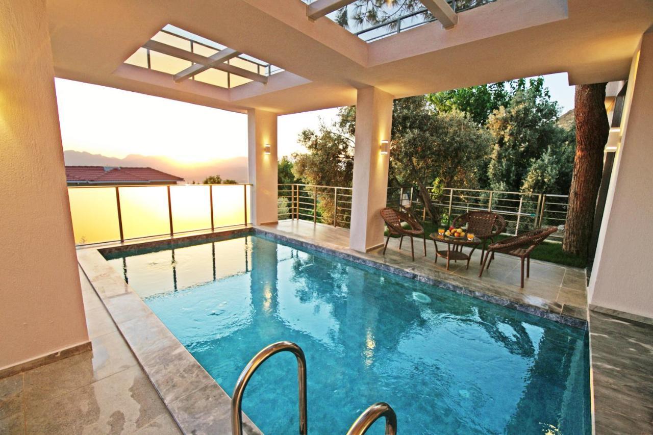 Villa With A Private Heated Pool, Jacuzzi, Overlooking Spectacular Views Of The Sea 卡斯 外观 照片