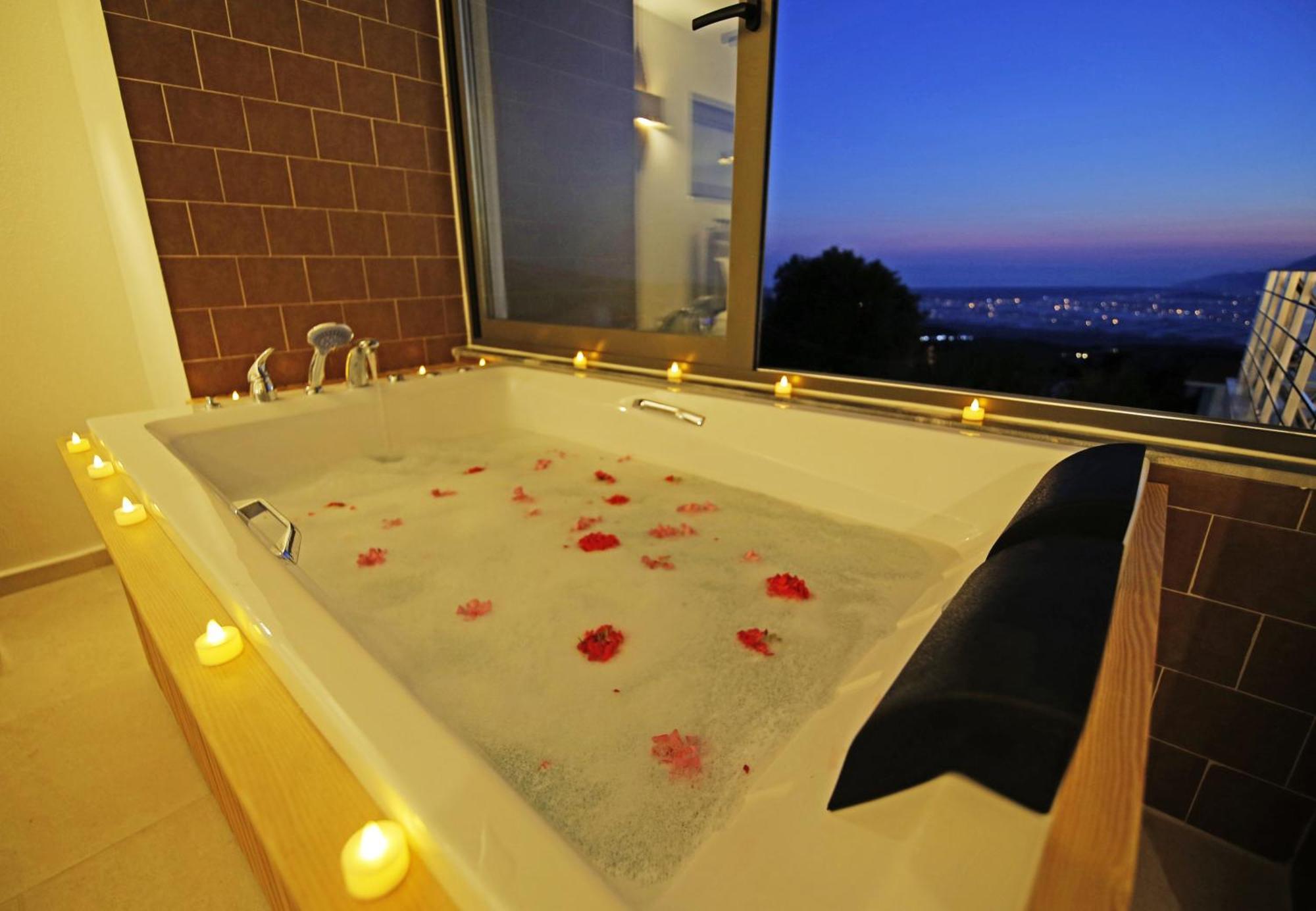 Villa With A Private Heated Pool, Jacuzzi, Overlooking Spectacular Views Of The Sea 卡斯 外观 照片